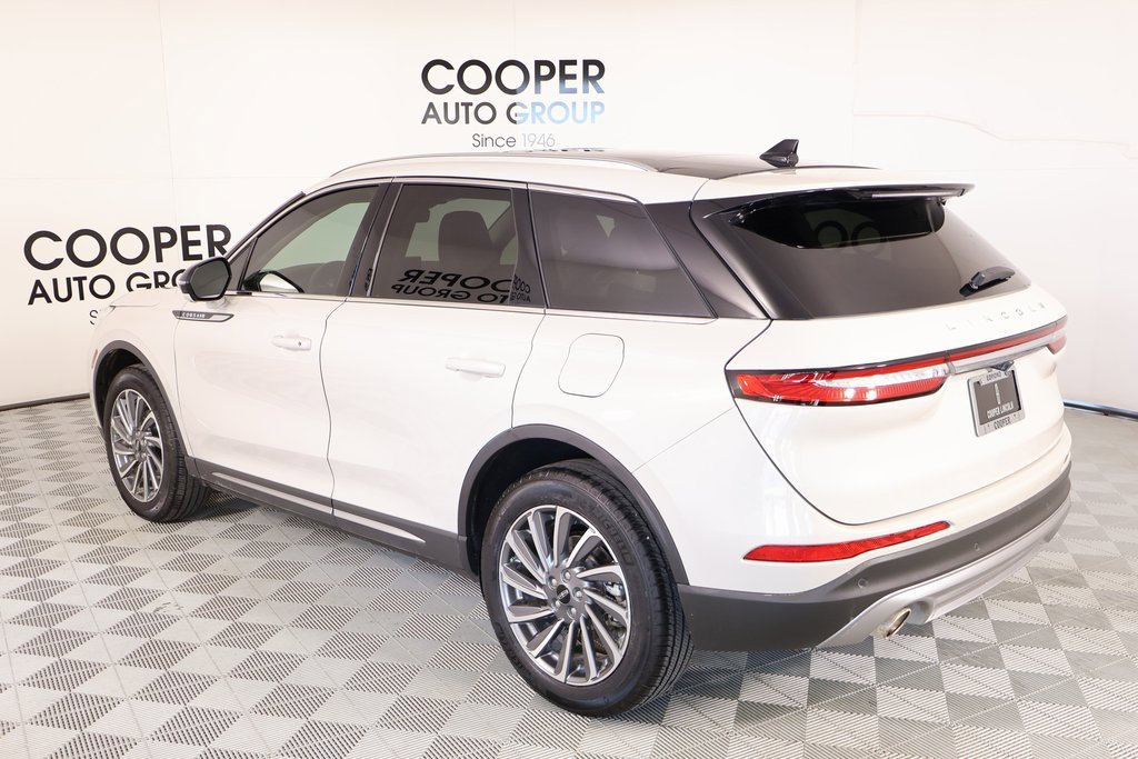 Used 2024 Lincoln Corsair Reserve w/ Equipment Group 201A image 24