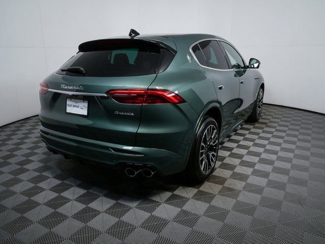 New 2025 Maserati Grecale GT AWD/4WD image 2