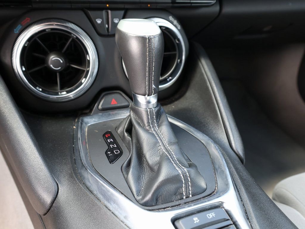 Used 2023 Chevrolet Camaro LT image 22