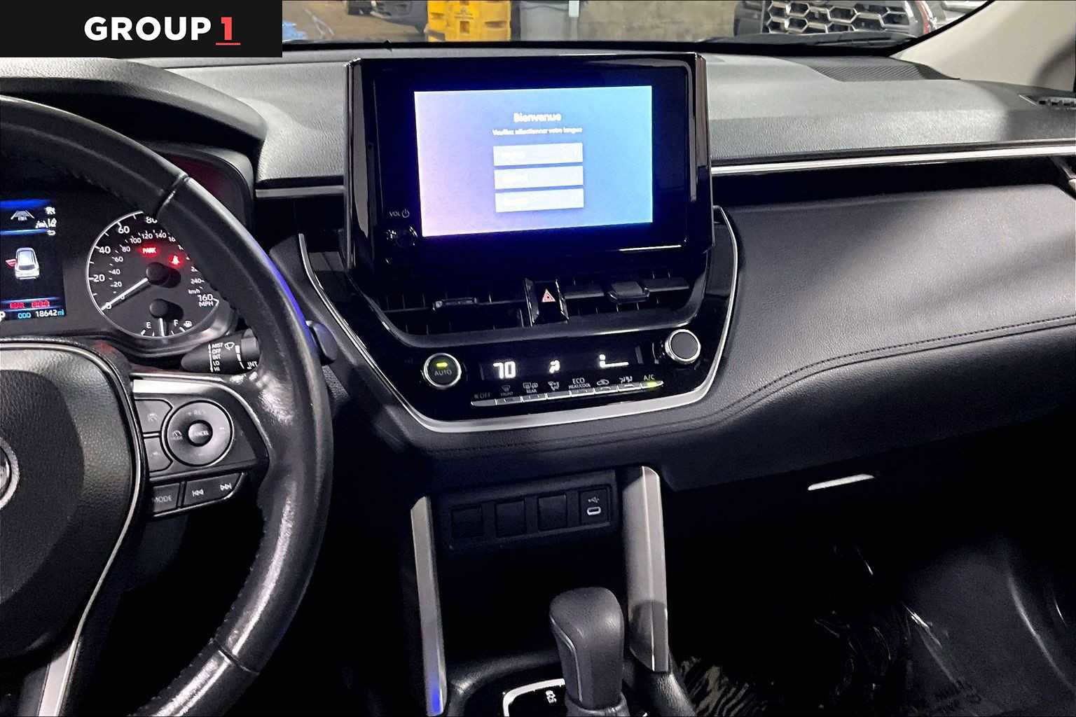 Used 2023 Toyota Corolla Cross LE image 7