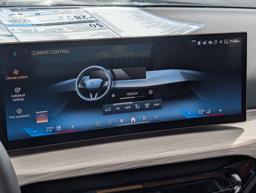 Used 2025 BMW 230i xDrive Coupe w/ Premium Package image 22