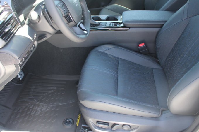 New 2026 Toyota Camry XSE image 11