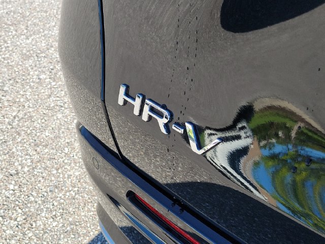 Used 2024 Honda HR-V EX-L image 6