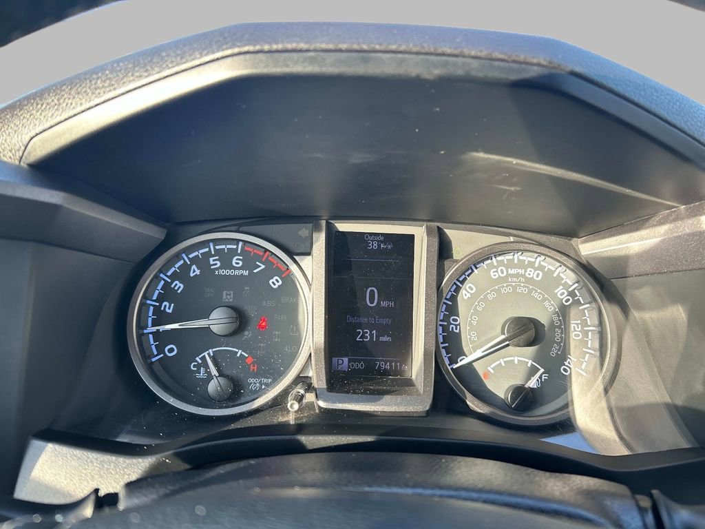 Used 2020 Toyota Tacoma TRD Off-Road image 27