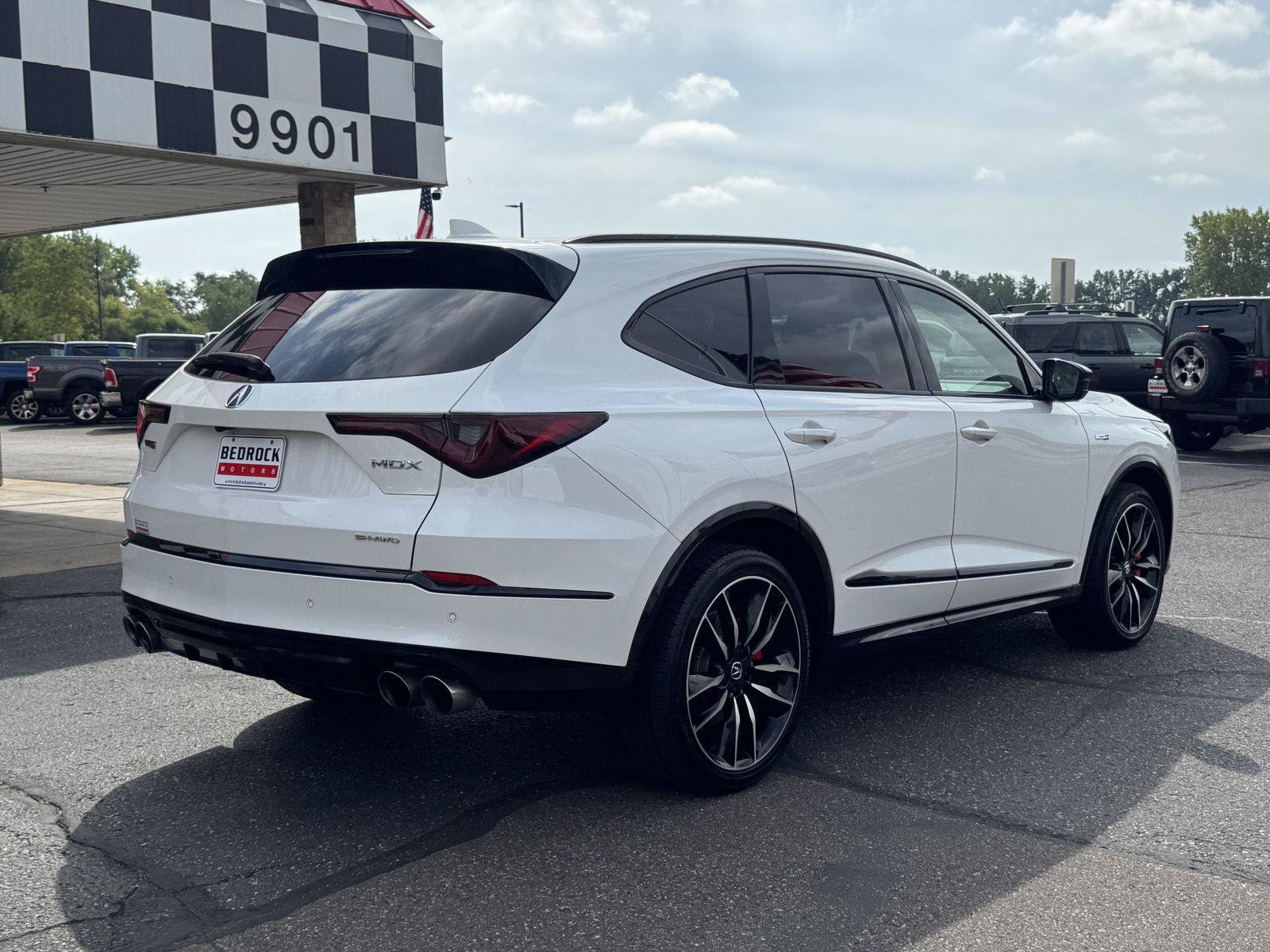 Used 2022 Acura MDX Type S w/ Advance Package AWD/4WD image 7
