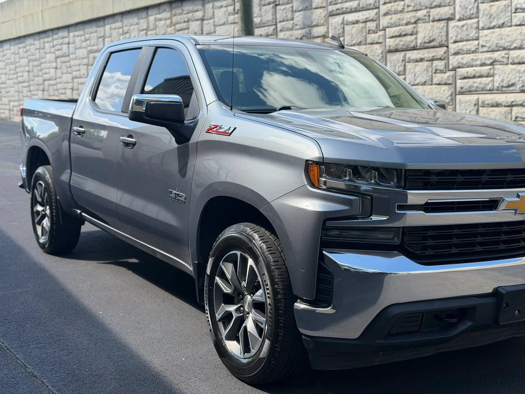 Used 2020 Chevrolet Silverado 1500 LT w/ Texas Edition AWD/4WD image 41