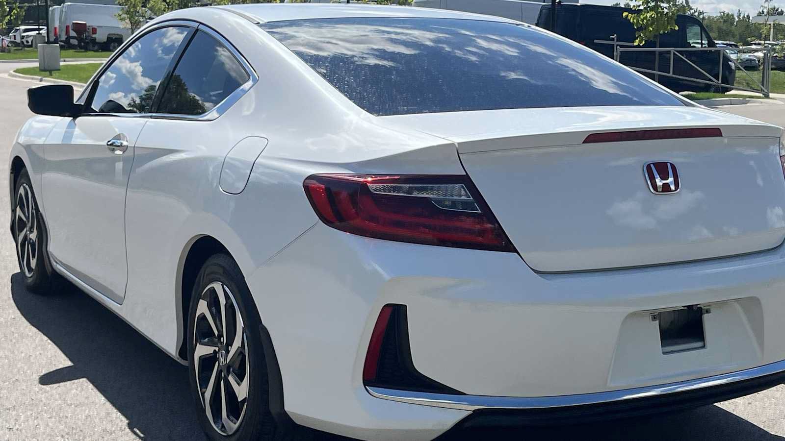Used 2016 Honda Accord LX-S image 17