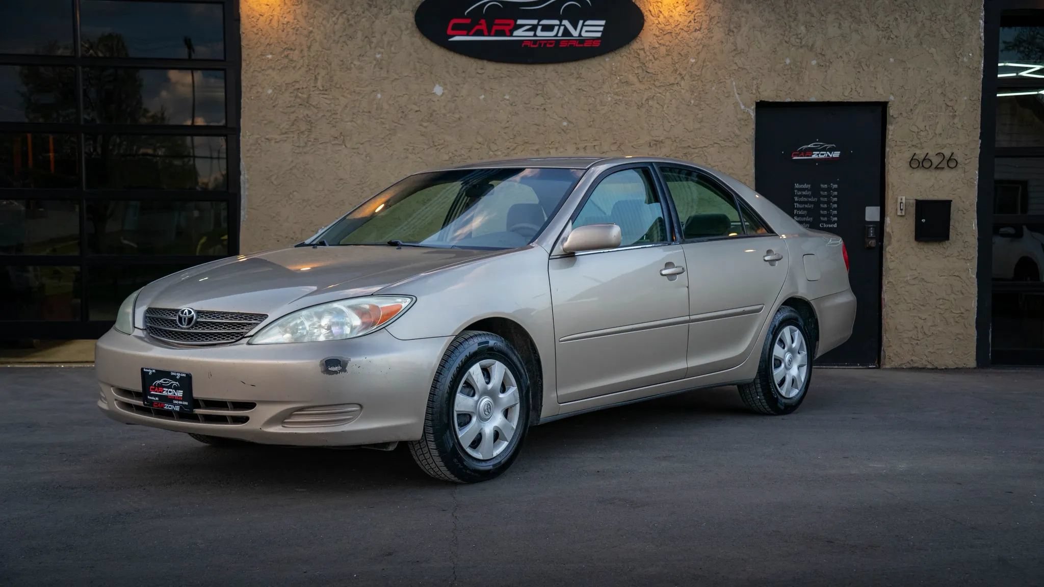 Used 2004 Toyota Camry LE w/ Fleet Convenience Pkg FWD image 14