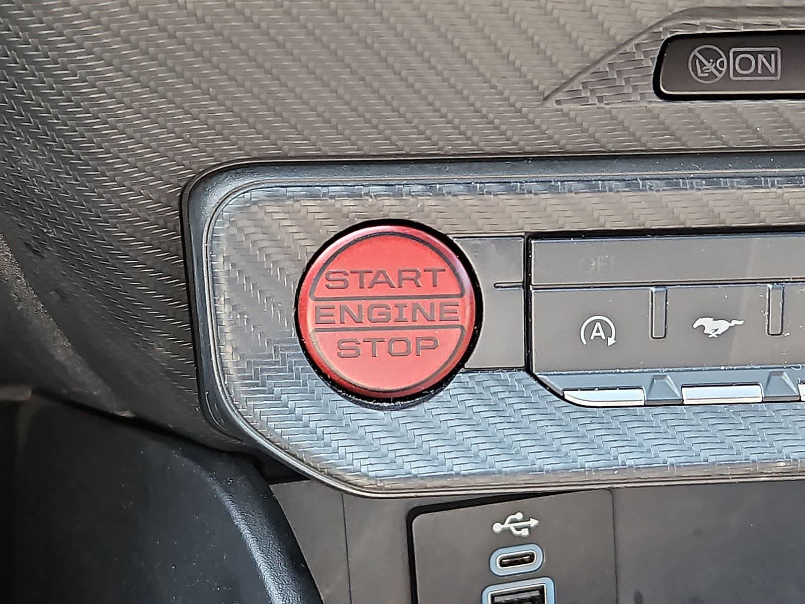 Used 2024 Ford Mustang Coupe RWD image 22