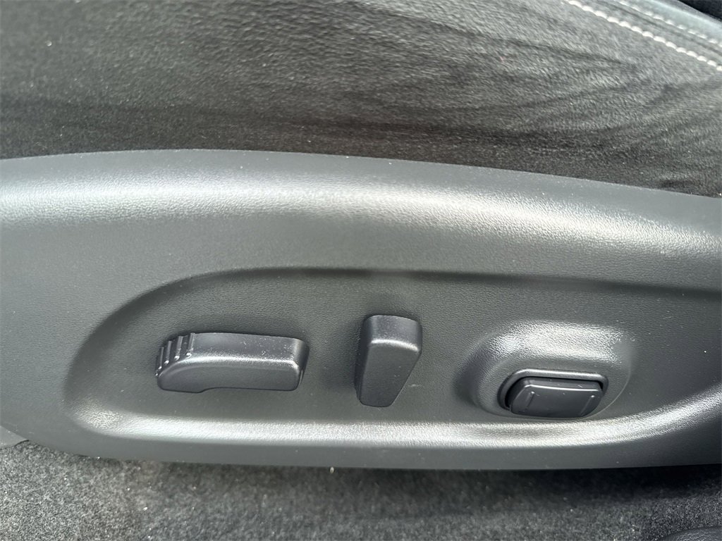 Used 2020 Nissan Murano SV image 18