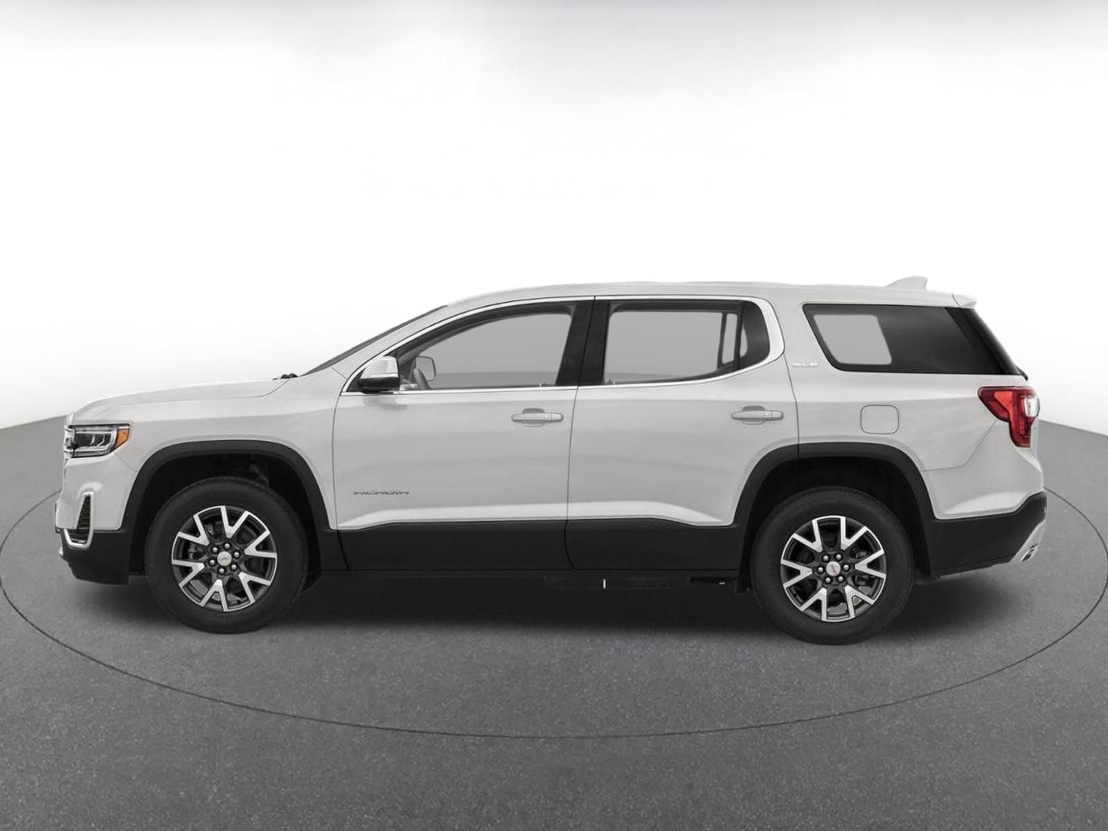 Used 2023 GMC Acadia SLT AWD/4WD image 3