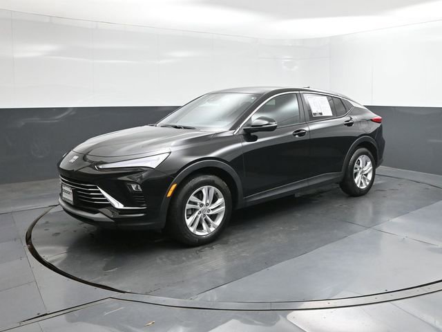 Used 2025 Buick Envista Preferred image 30