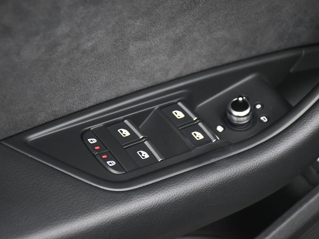 Used 2024 Audi S5 Premium w/ Convenience Package image 10