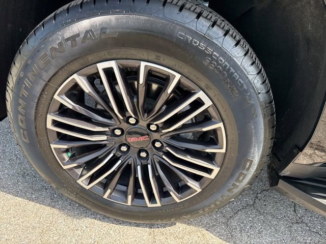 Used 2025 GMC Yukon Elevation w/ LPO, Elevation Black Package image 20