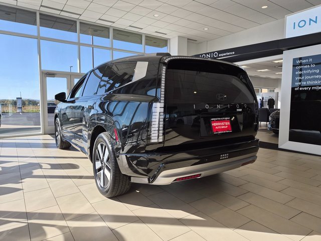 New 2026 Hyundai Ioniq 9 SEL image 4
