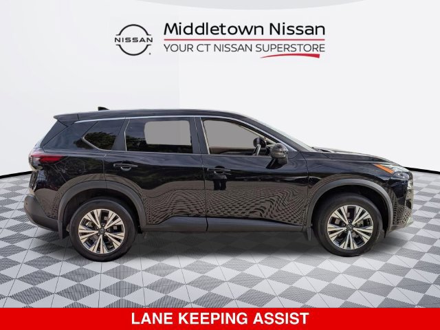 Certified 2022 Nissan Rogue SV AWD/4WD image 2