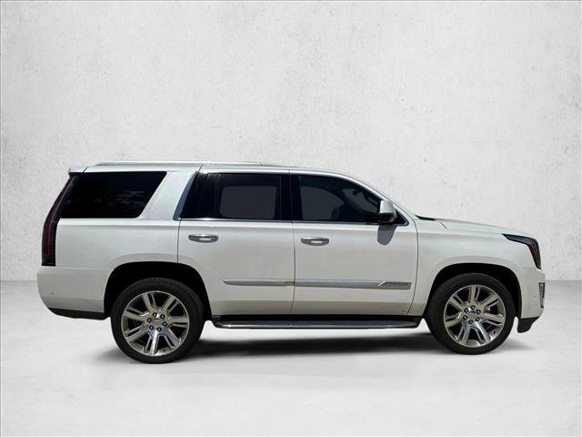 Used 2020 Cadillac Escalade Premium Luxury RWD image 4