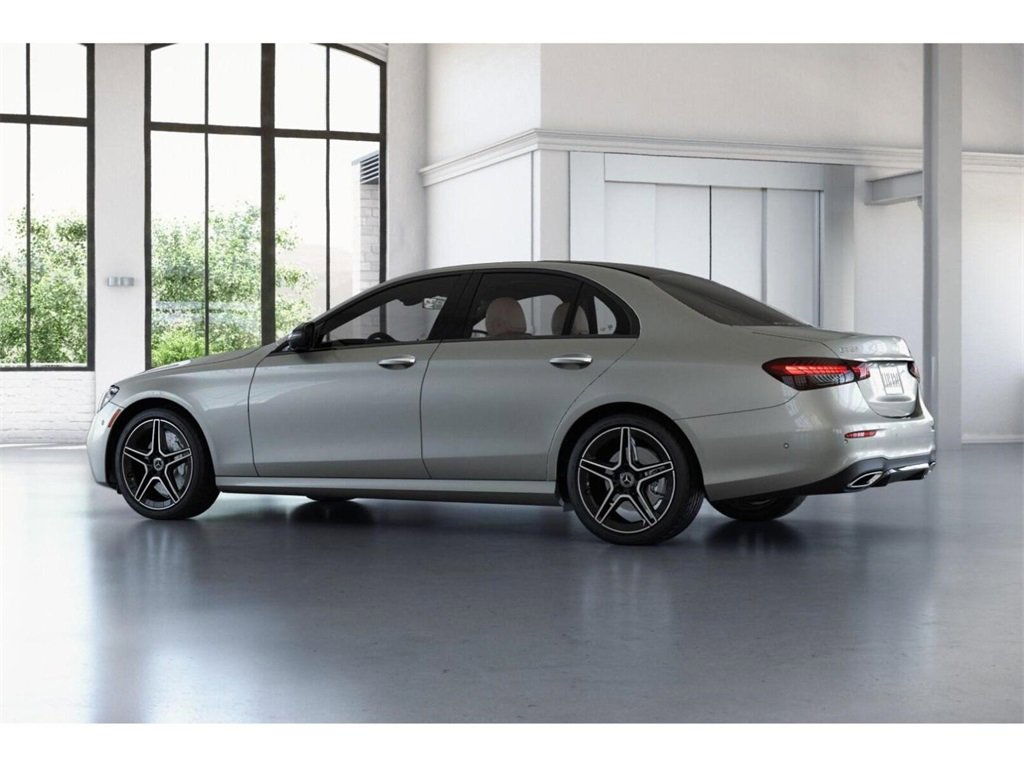 Used 2022 Mercedes-Benz E 350 4MATIC Sedan image 32