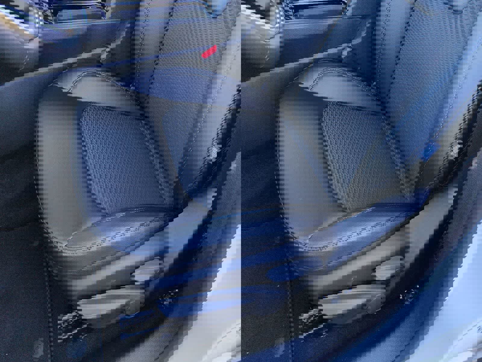 New 2026 Jeep Compass Latitude image 6