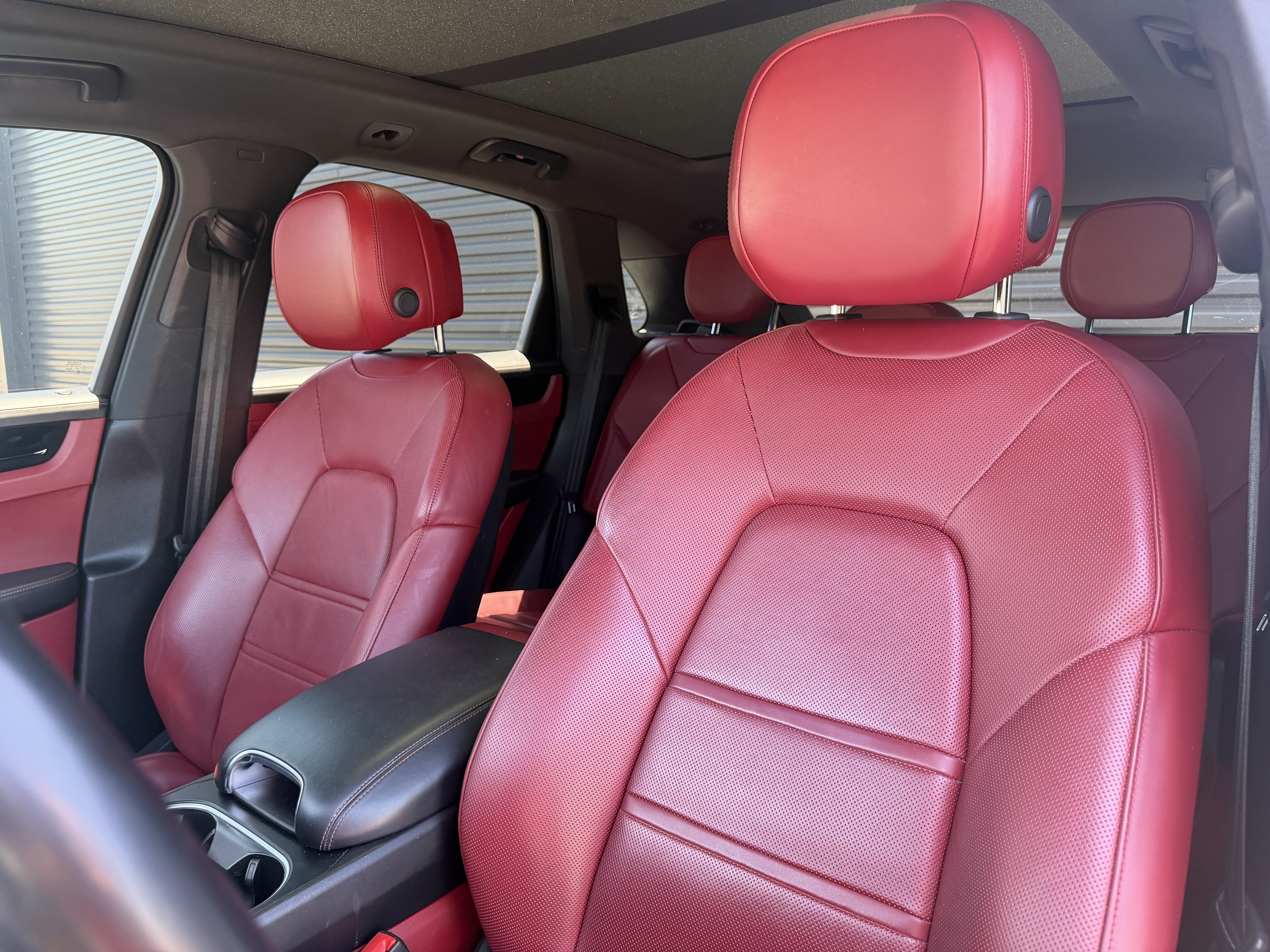Certified 2021 Porsche Cayenne E-Hybrid AWD/4WD image 13