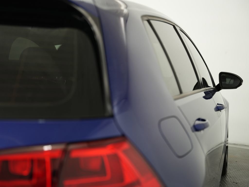 Used 2015 Volkswagen Golf R 4-Door AWD/4WD image 58