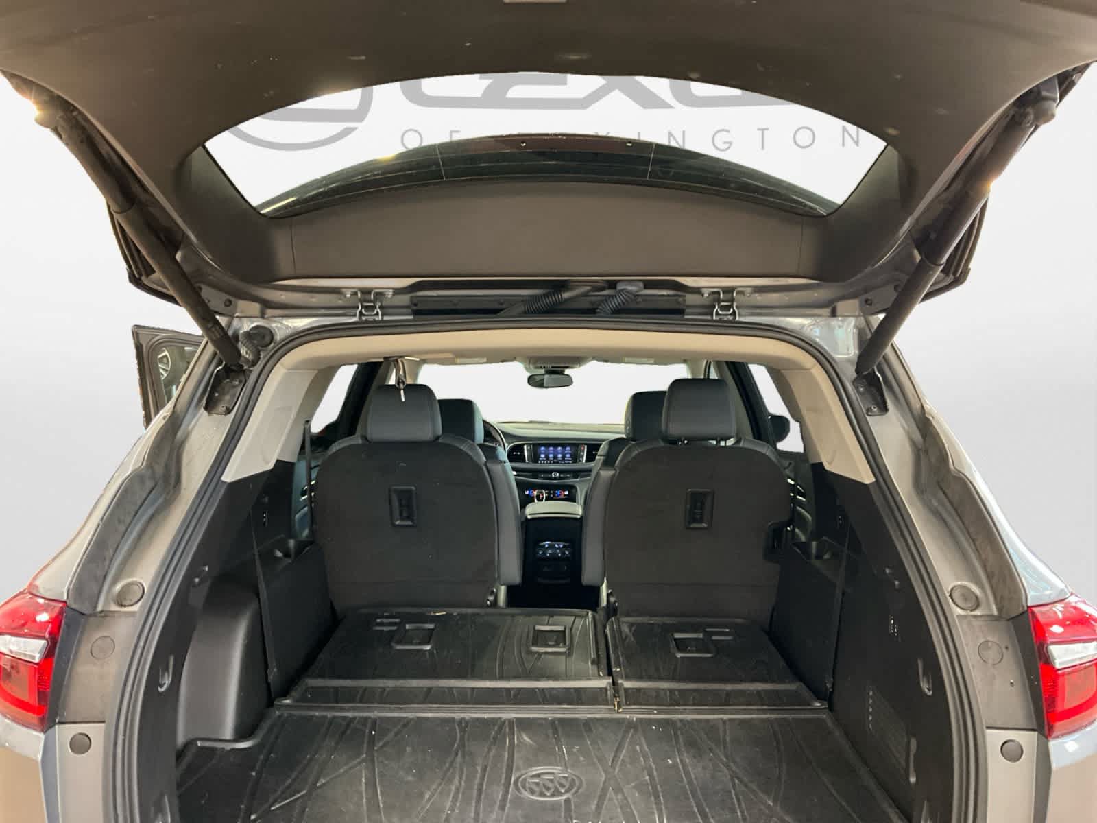 Used 2020 Buick Enclave Premium w/ LPO, Luxury Package FWD image 26