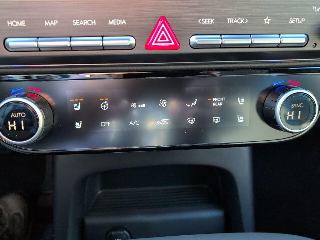 Used 2026 Hyundai Palisade Calligraphy image 16