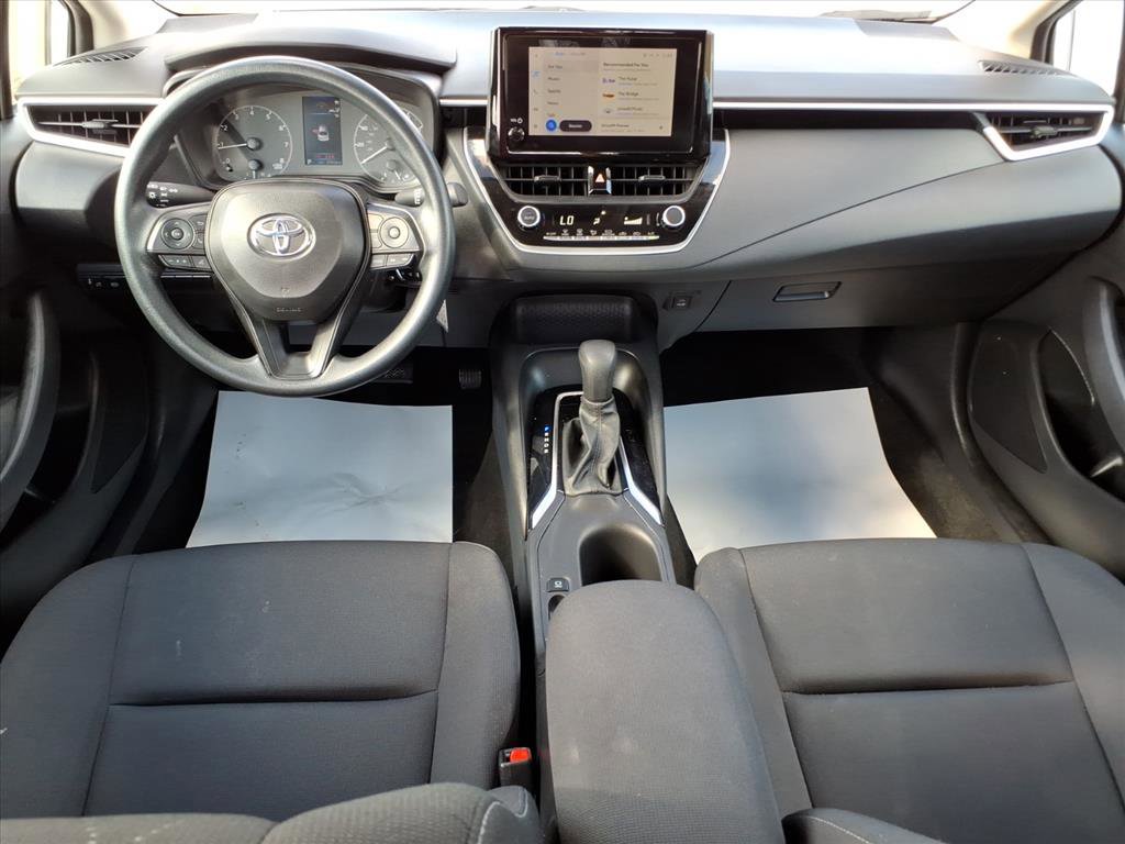 Used 2024 Toyota Corolla LE image 11