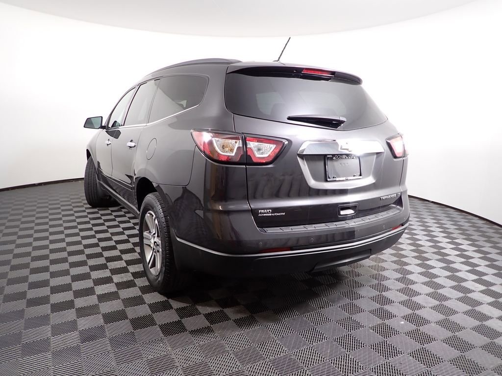Used 2015 Chevrolet Traverse LT image 10