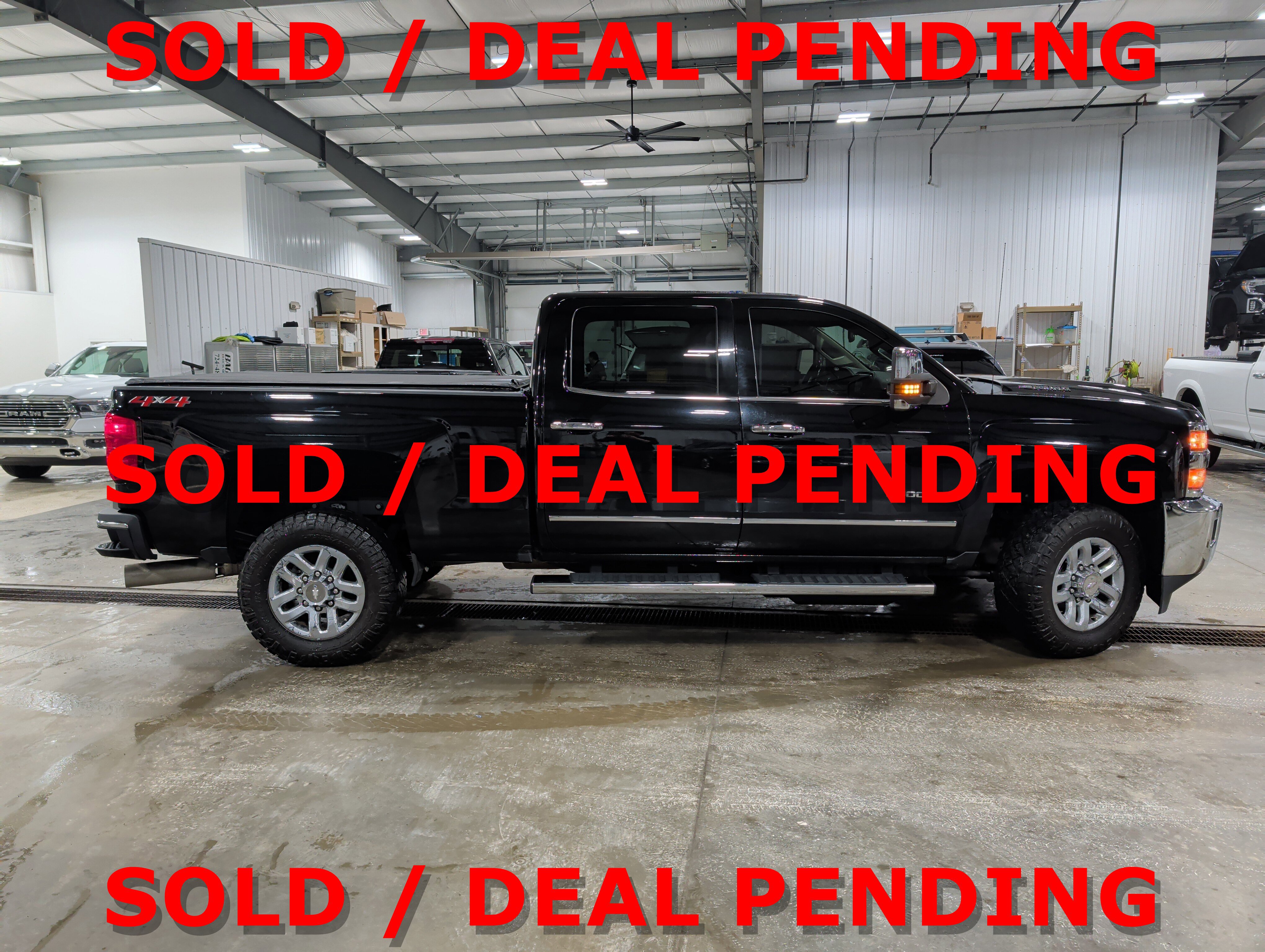 Used 2018 Chevrolet Silverado 2500 LTZ w/ Duramax Plus Package image 2