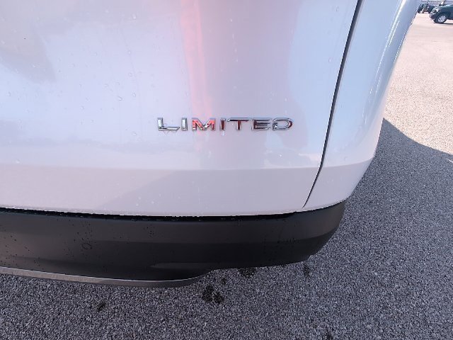 Used 2026 Toyota Grand Highlander AWD image 9