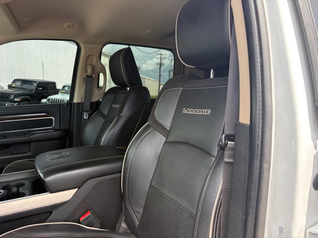 Used 2022 RAM 2500 Laramie AWD/4WD image 10