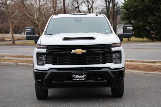 Used 2025 Chevrolet Silverado 2500 W/T w/ WT Convenience Package image 4