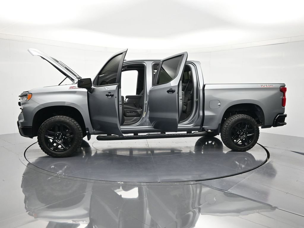 Certified 2024 Chevrolet Silverado 1500 LT Trail Boss w/ Convenience Package II AWD/4WD image 48
