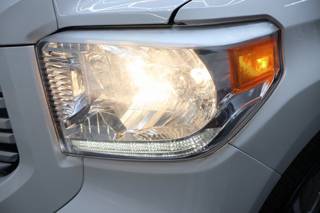 Used 2017 Toyota Tundra Platinum image 29