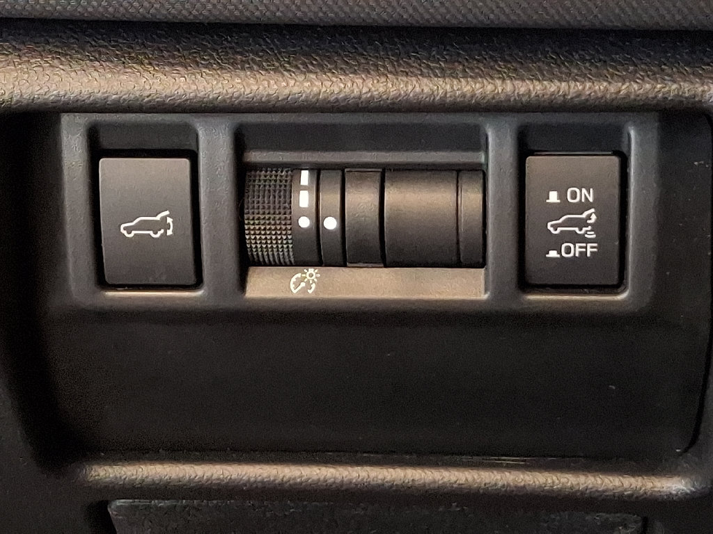 Used 2025 Subaru Forester Limited AWD/4WD image 28