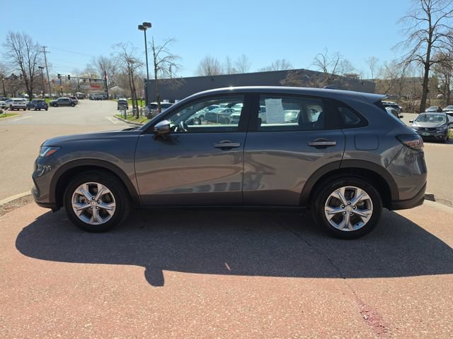 Used 2025 Honda HR-V LX image 2