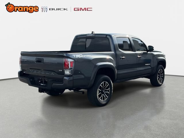 Used 2022 Toyota Tacoma TRD Sport w/ Technology Package RWD image 3