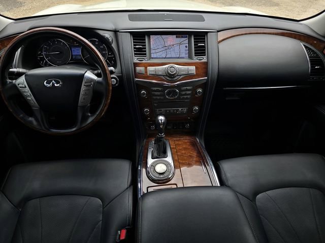 Used 2017 INFINITI QX80 2WD w/ Deluxe Technology Package image 12