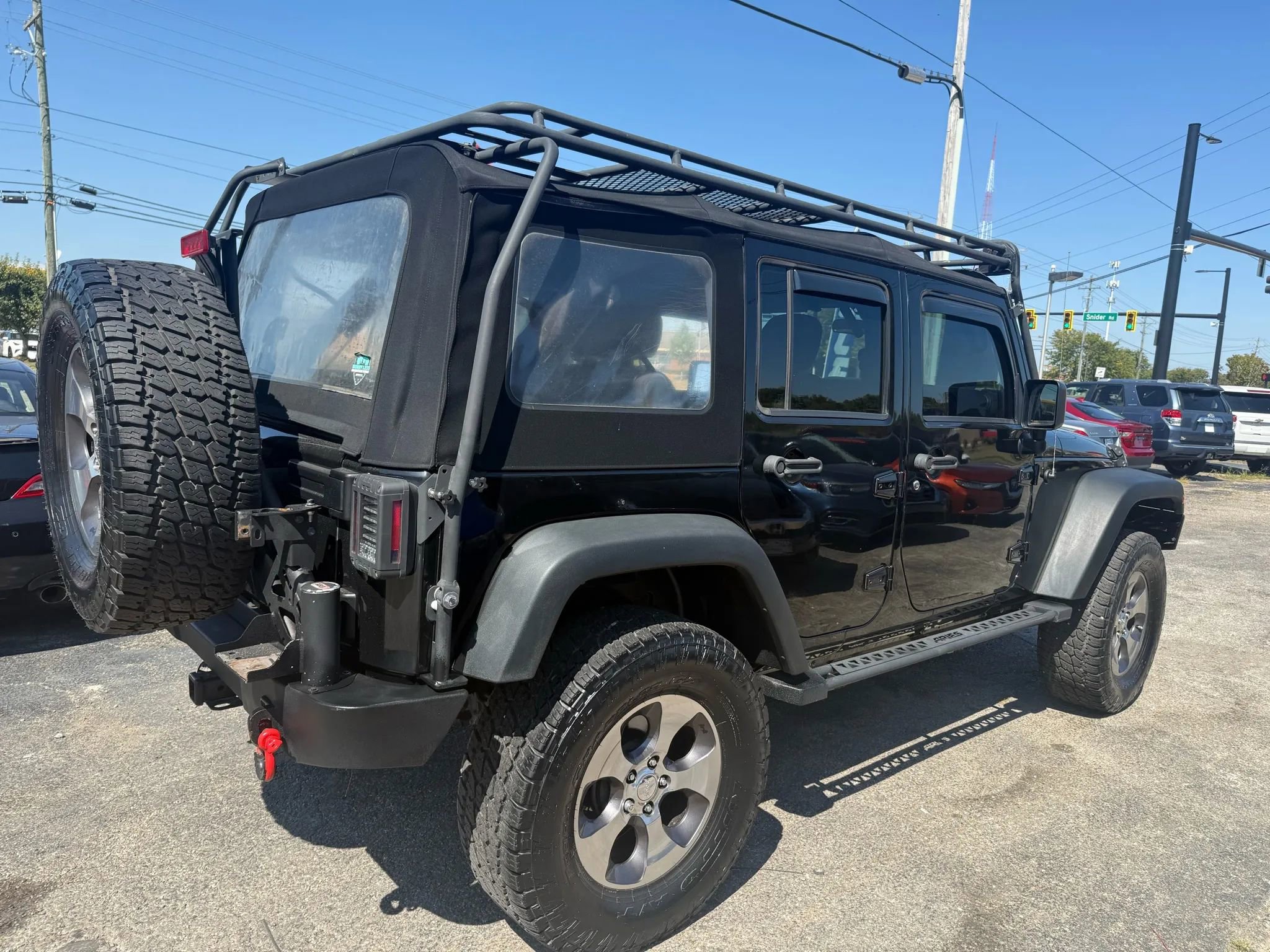 Used 2016 Jeep Wrangler Unlimited Sport w/ Connectivity Group image 7