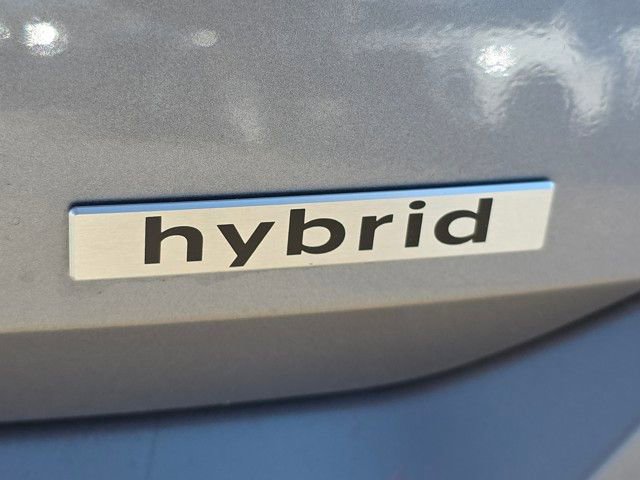 Certified 2025 Hyundai Elantra SEL image 6