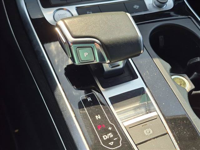Used 2020 Audi Q8 Premium Plus w/ Premium Plus Package AWD/4WD image 11