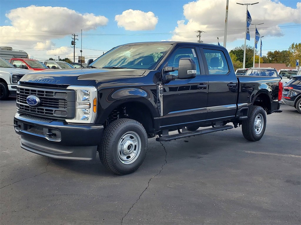 New 2026 Ford F350 XL image 3
