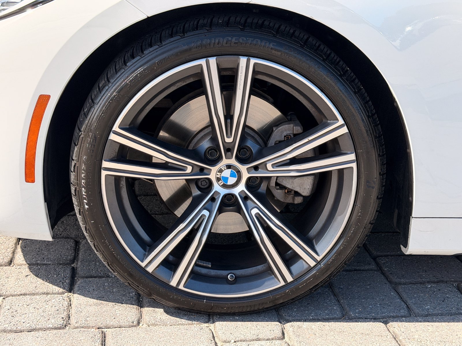 Used 2024 BMW 430i Convertible w/ M Sport Package RWD image 11
