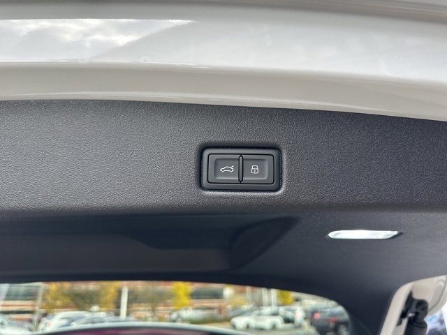 New 2025 Audi Q5 Premium Plus image 13