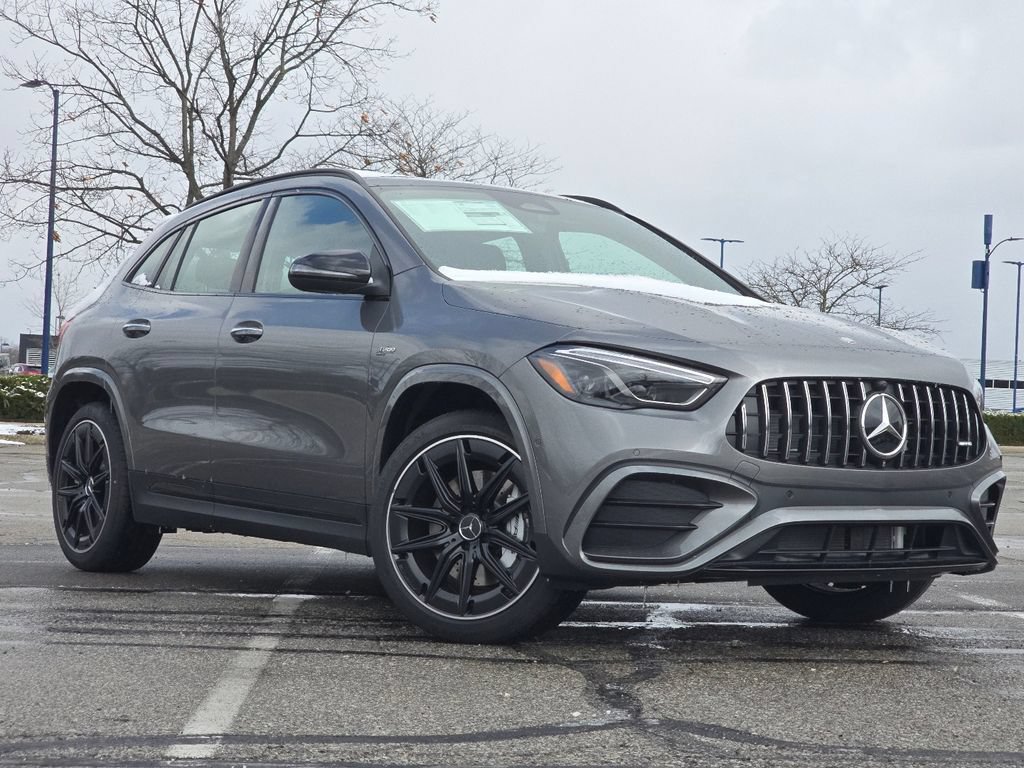 New 2026 Mercedes-Benz GLA 35 AMG 4MATIC image 1