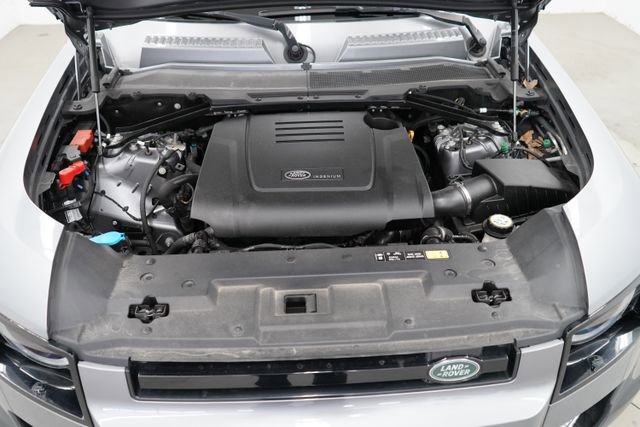 Used 2024 Land Rover Defender 110 S image 62