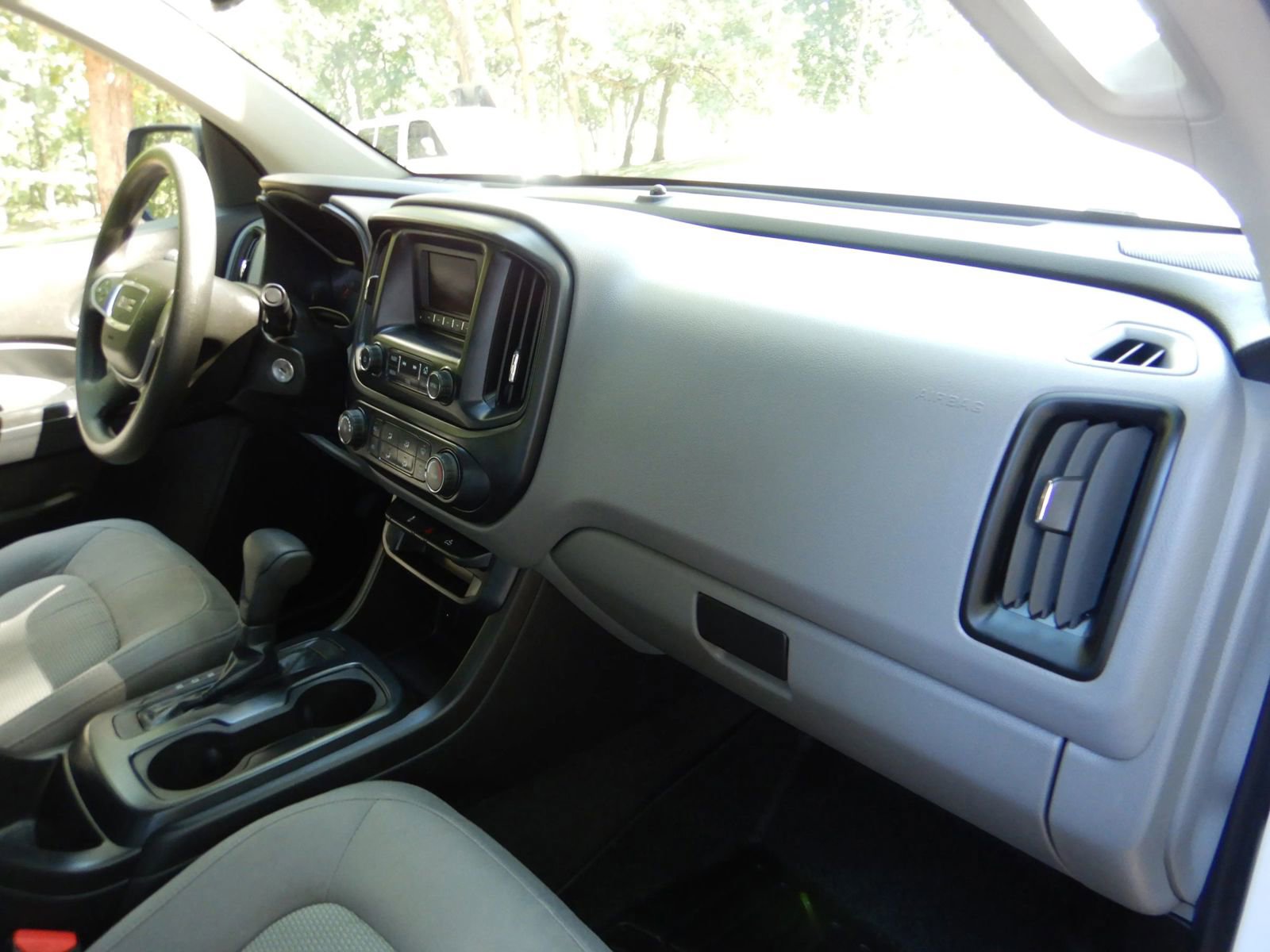 Used 2015 GMC Canyon 4x4 Extended Cab w/ Convenience Package image 20