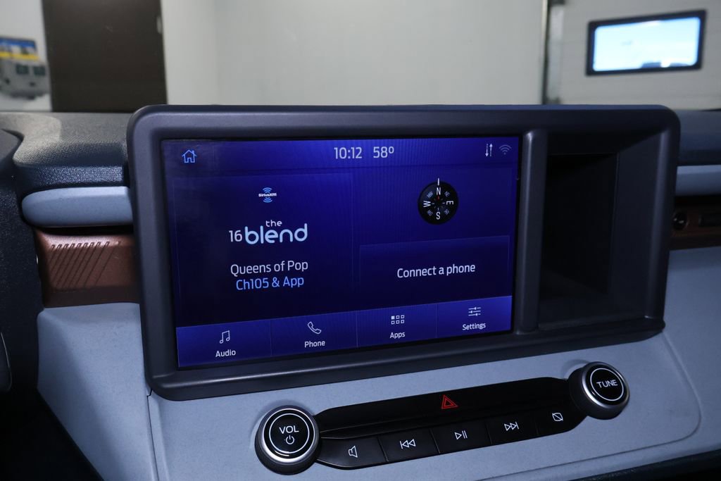 Used 2022 Ford Maverick Lariat w/ Lariat Luxury Package image 26