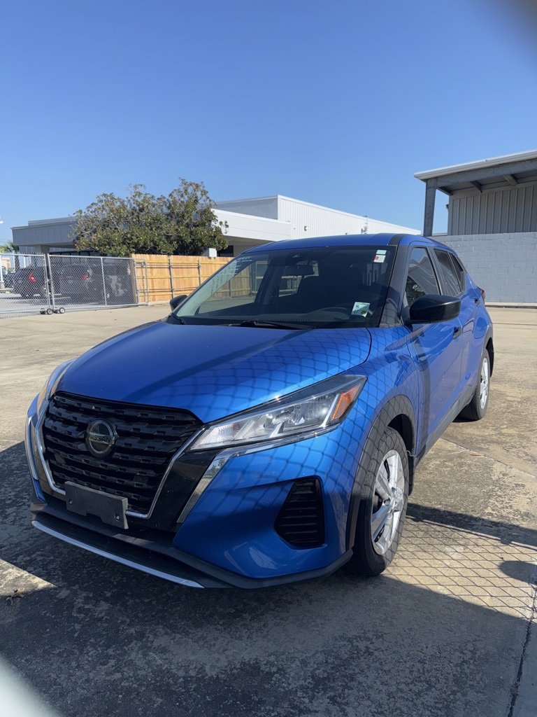 Used 2021 Nissan Kicks S